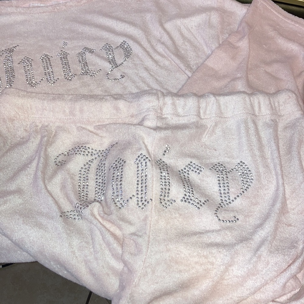 Brand new pink Juicy Couture terry pant set